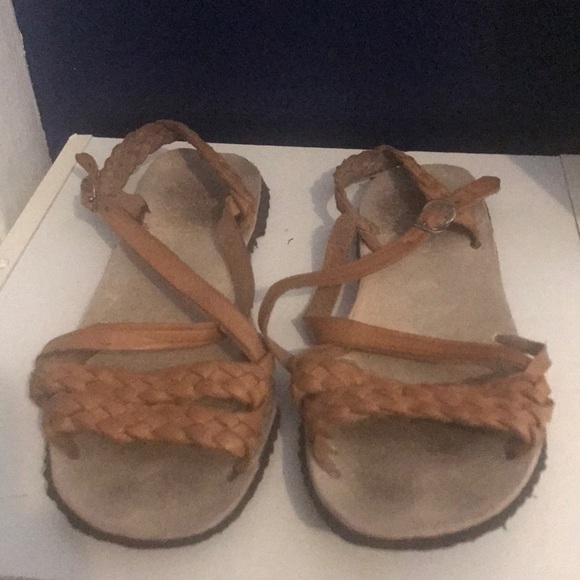 Guatemalan Mayan Hand Made Leather Sandals! - Picture 2 of 3